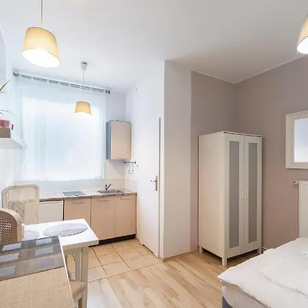 Bluebell Apartment *